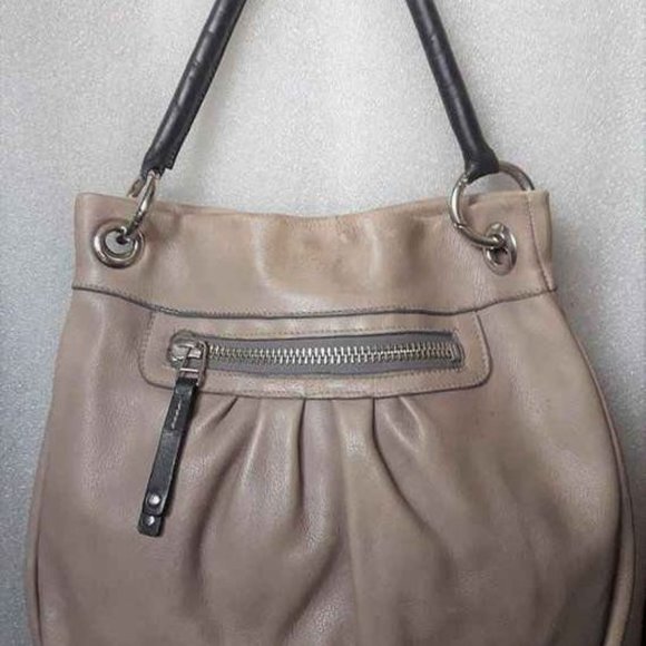 Roots Olivia Pebble Leather Purse - Picture 3 of 8